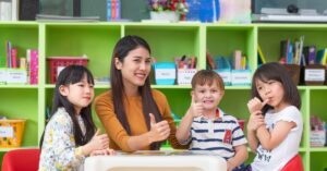 Benefits of a play school franchise